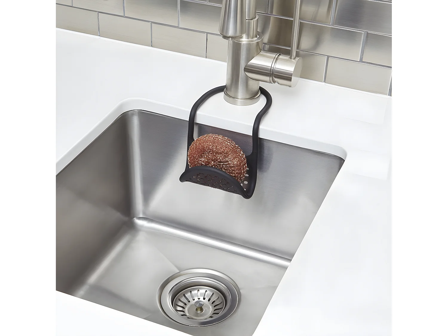 Support accessoires robinet