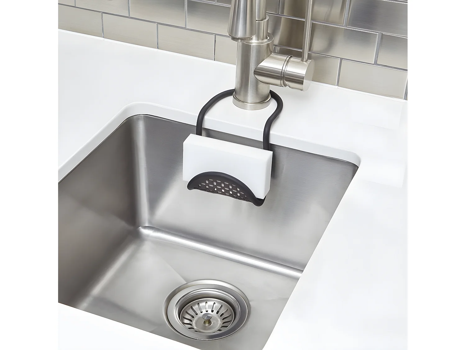 Support accessoires robinet