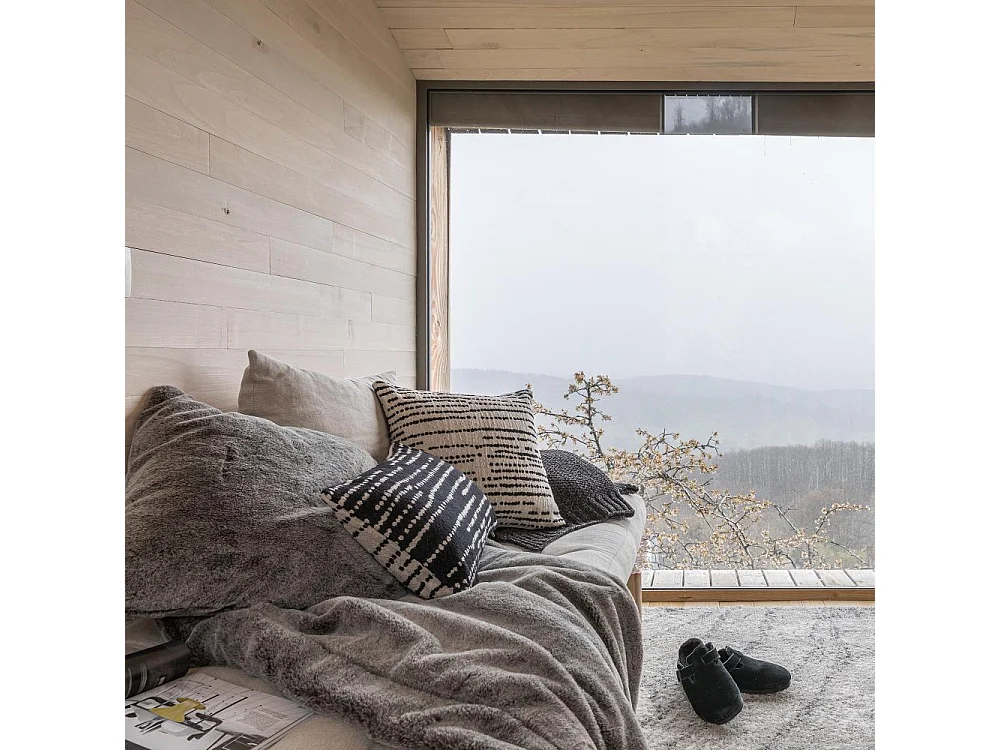 Plaid en polyester Kinta 160 x 130 cm Nuage