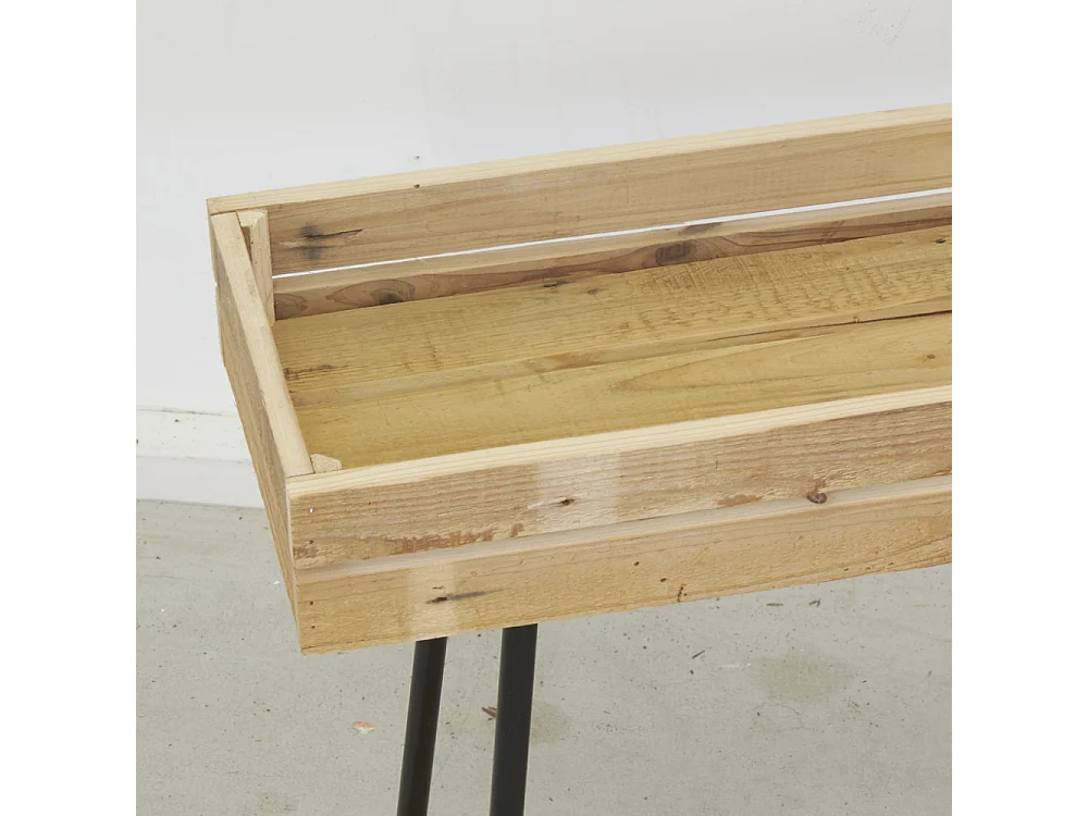 Potager sur pieds en bois recyclé