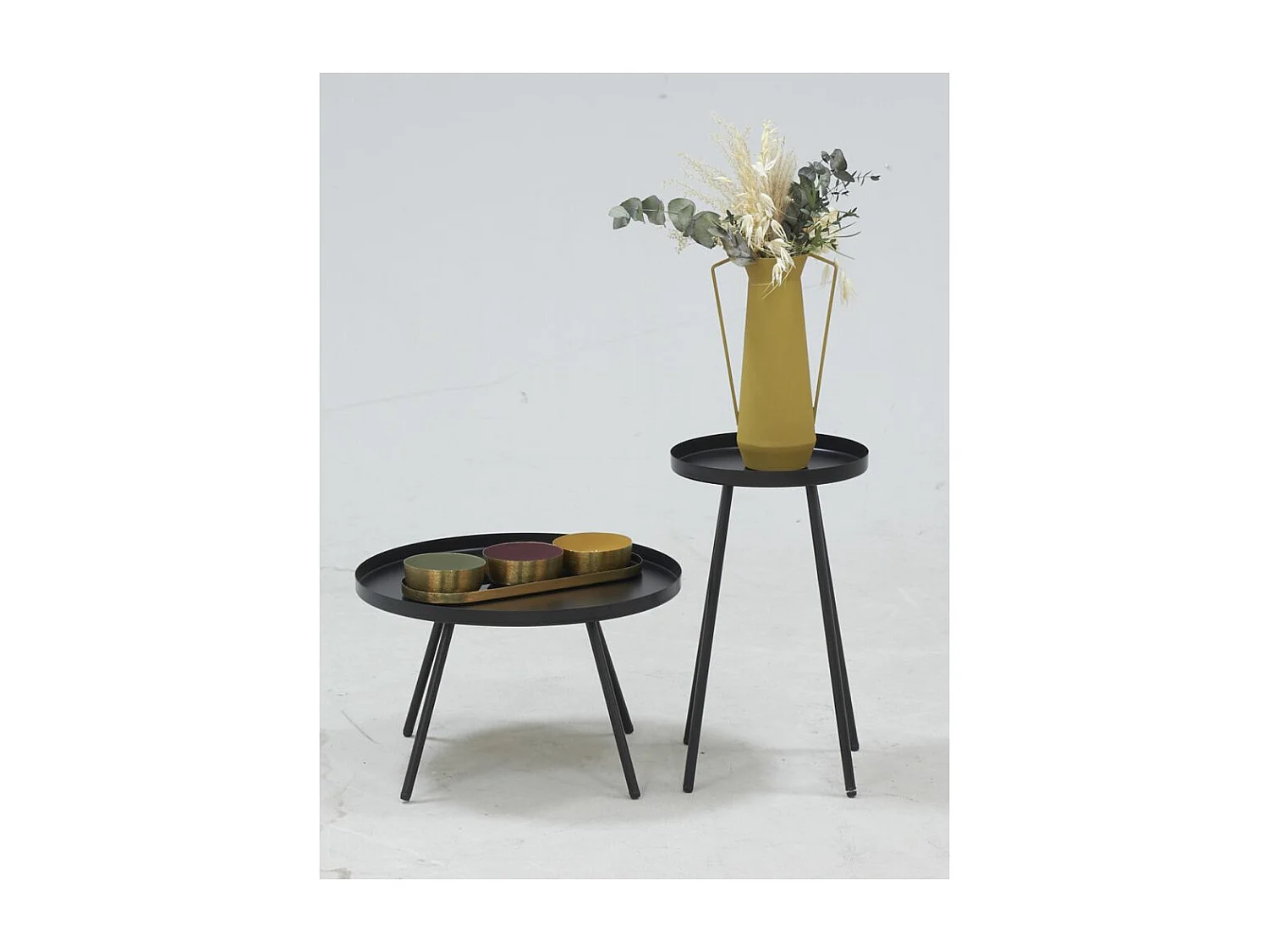 Table basse en métal Ø 30 H 50 Noir