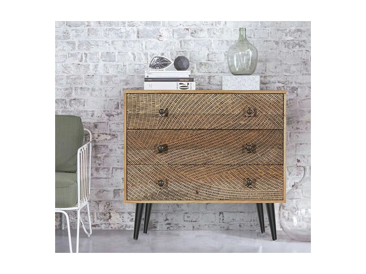 Commode en manguier gravé et métal SAVAGE