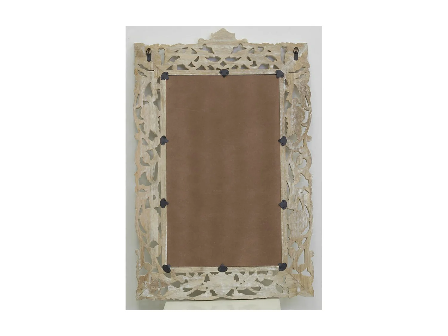 Specchio intagliato in legno di mango sbiancato