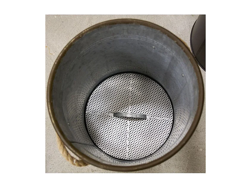 Tabouret et seau à pellets