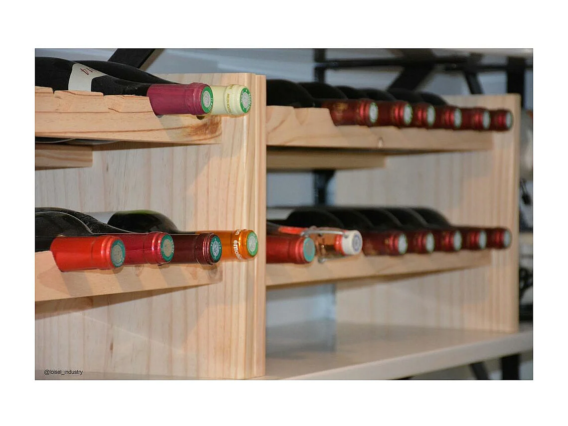 Stapelbares Flaschenregal aus Kiefernholz "Katea"