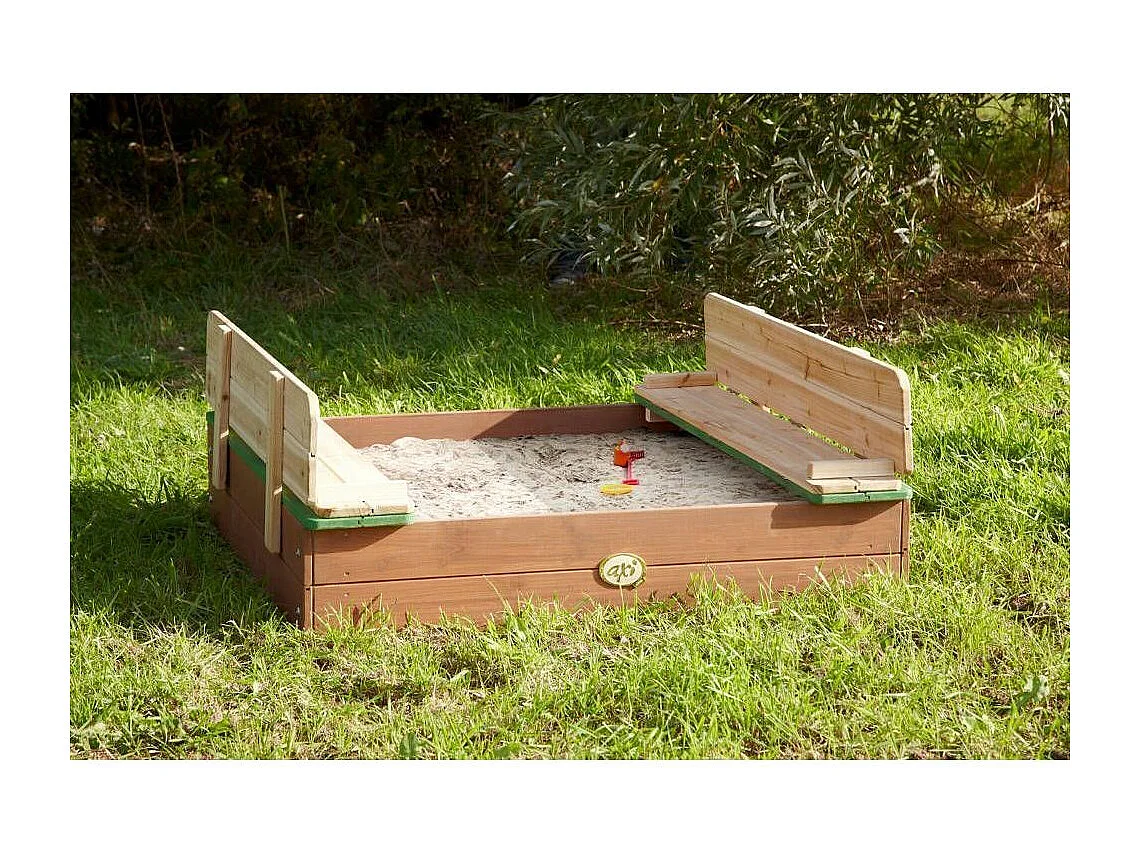 Hemlock-Sandkasten mit Bänken und Deckel Ella 120 x 120 cm