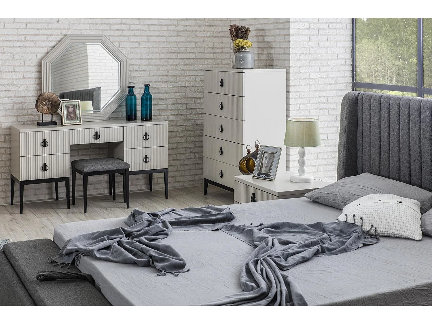 Schminktisch mit Spiegel Grauer Schlafzimmer JV Möbel Design Konsol Hocker Neu