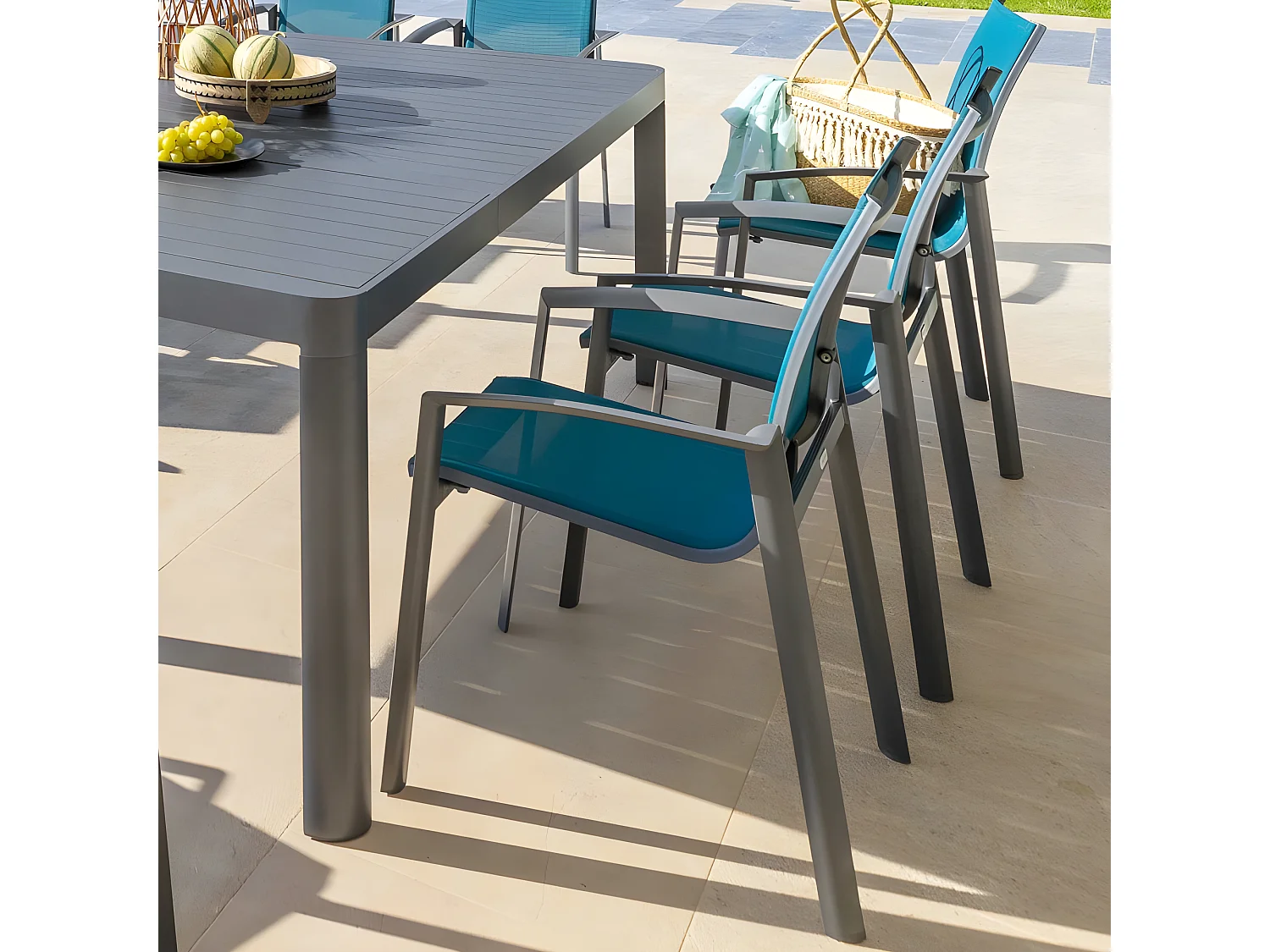 Fauteuil extérieur Axant bleu canard/graphite Hespéride