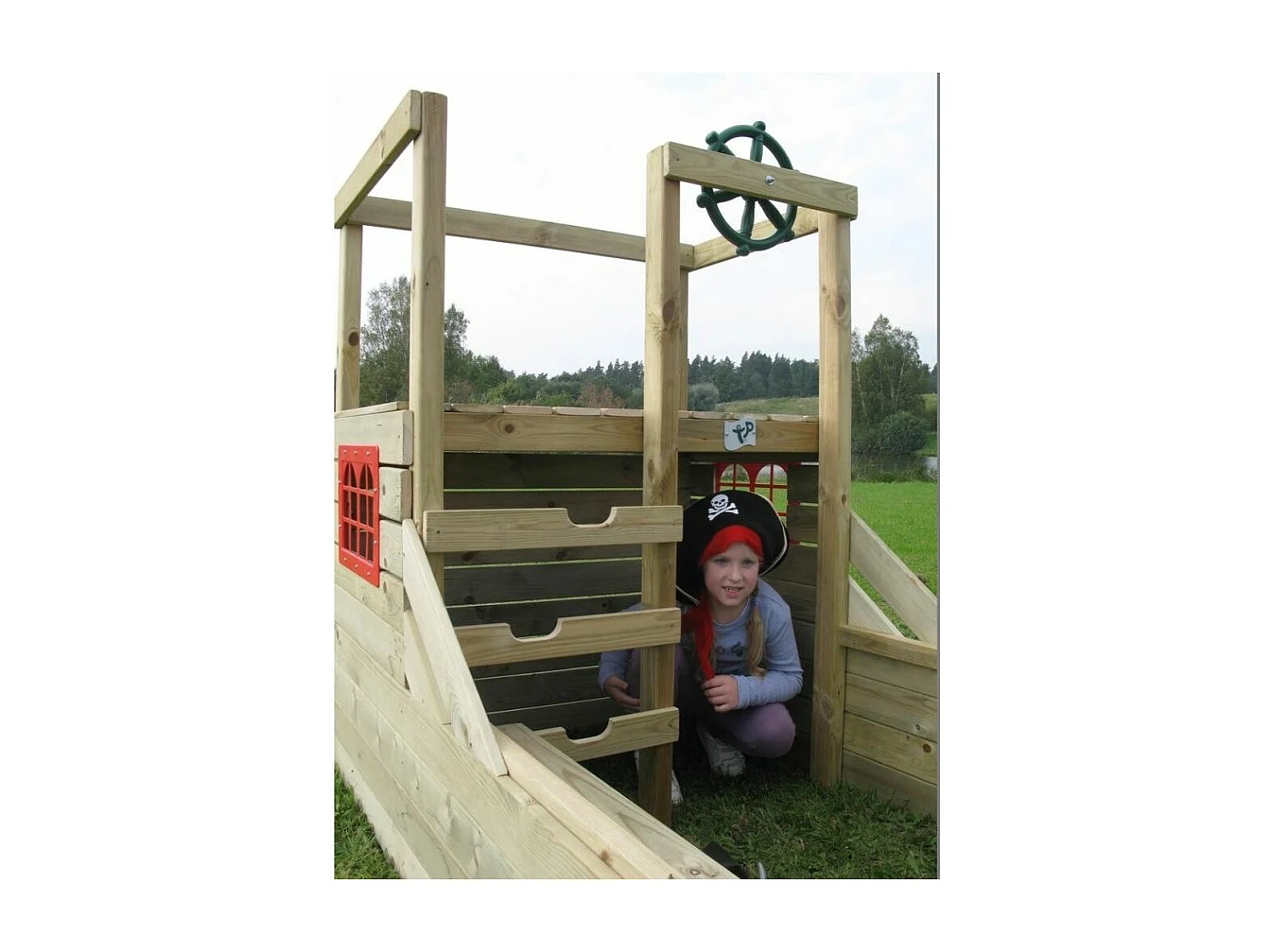 Cabane bateau pirate Galleon en bois