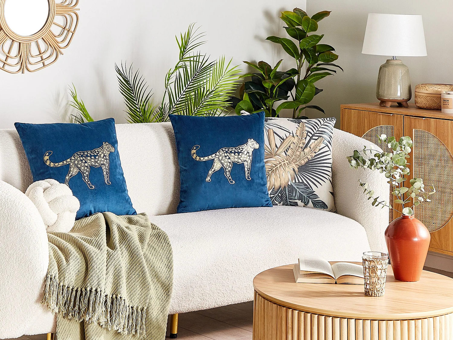 Set van 2 decoratieve kussens MARULA Fluweel 45 x 45 cm Marineblauw Dierenprint