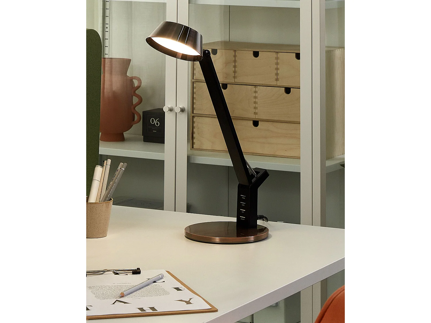 Lampada da scrivania a LED CHAMAELEON con dimmer Metallo Rame