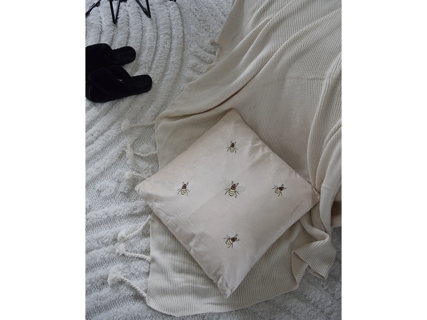 Dekokissen 2er Set TALINUM Samtstoff 45 x 45 cm Beige Tiermuster