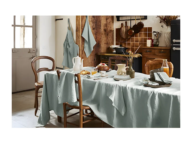 MARGAUX - Nappe Rectangulaire 170x250cm Lin Lavé Coloris Eucalyptus