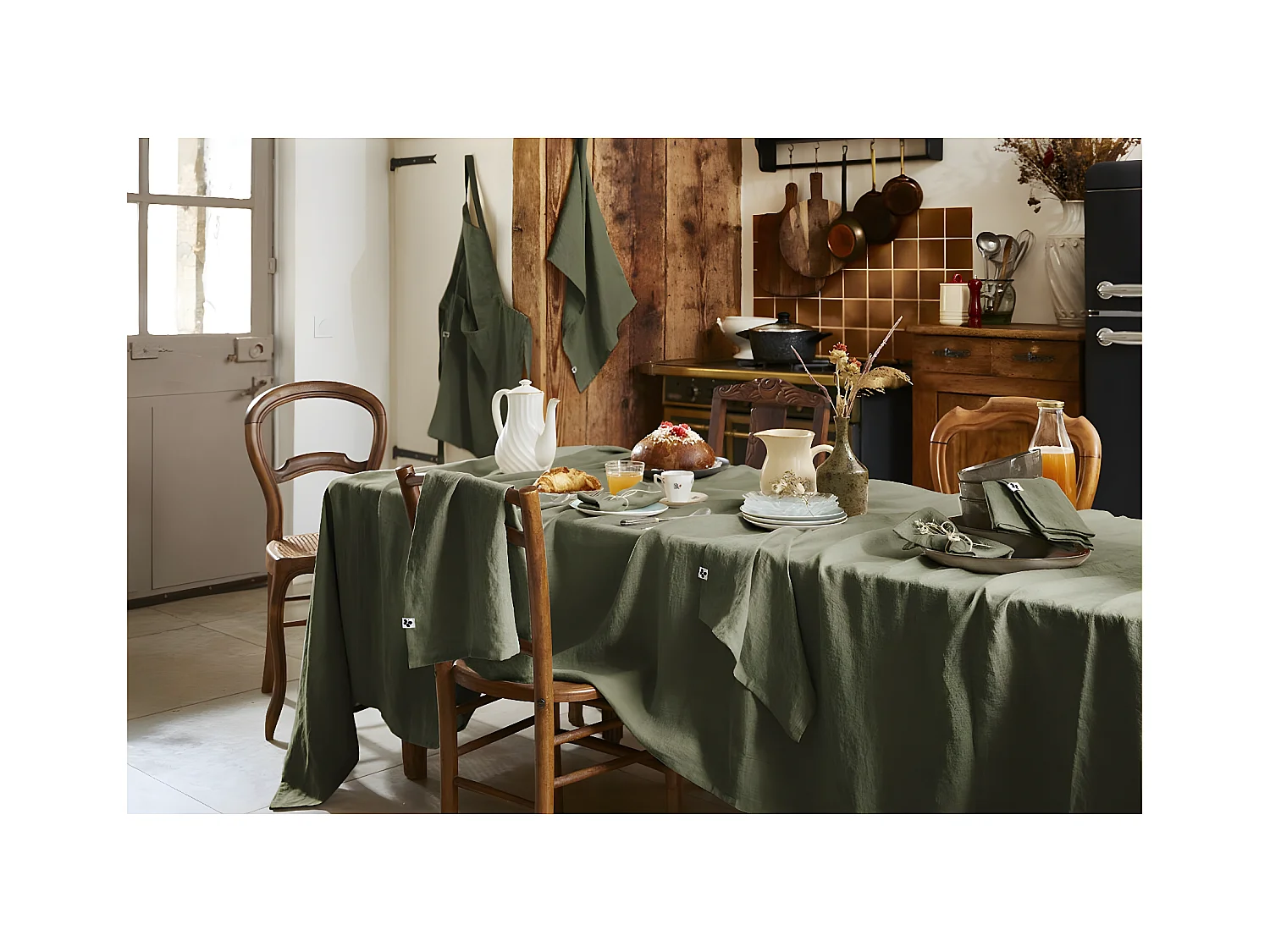 MARGAUX - Nappe Rectangulaire 170x350cm Lin Lavé Coloris Thym