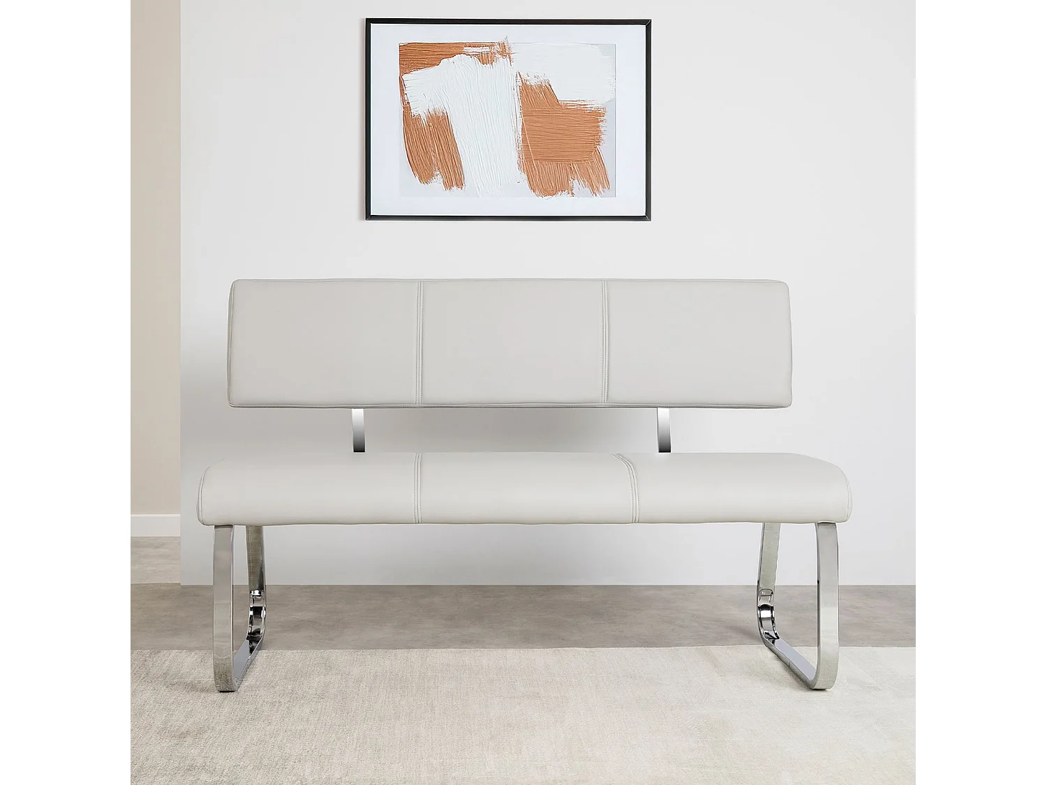 Banc design VILAS siège avec 3 places, banquette au piètement chromé et dossier au revêtement synthétique gris clair