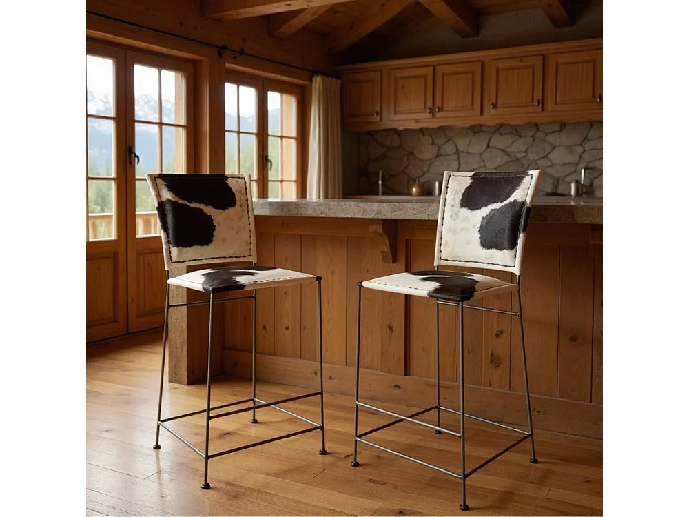 Tabouret de bar en peau de vache et métal