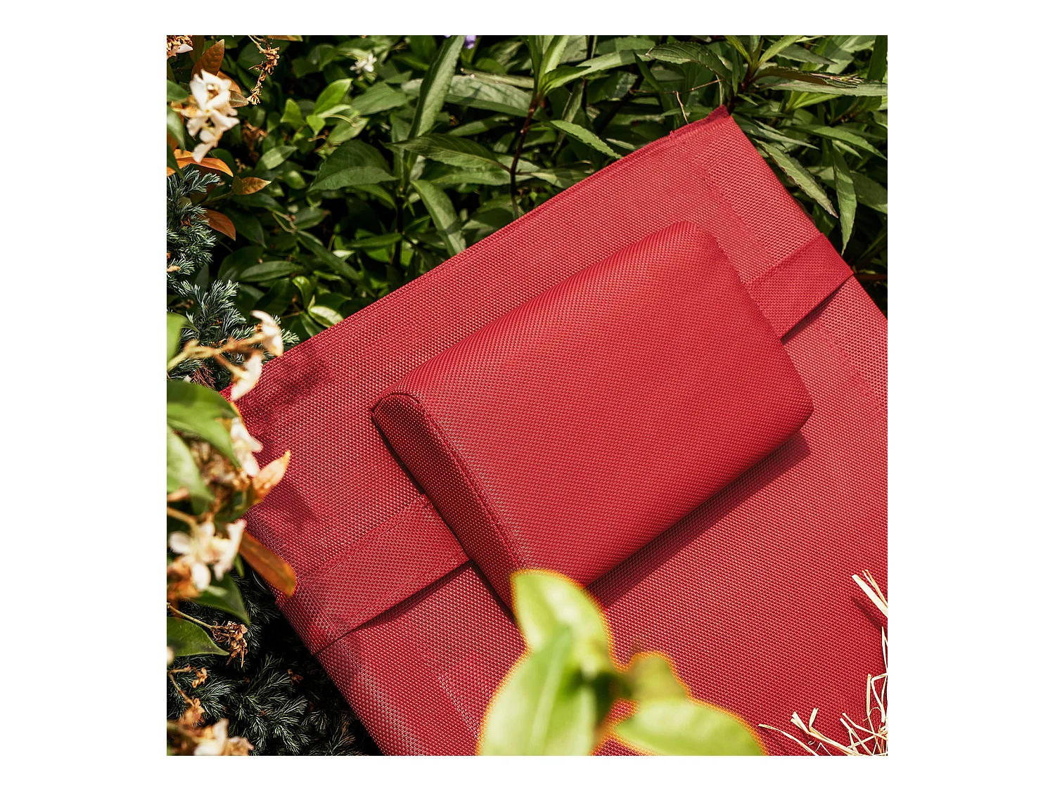 SoBuy OGS38-R Ligstoel Tuin Lounger Relaxstoel Schommelligstoel Zonnebed met Kussen Rood