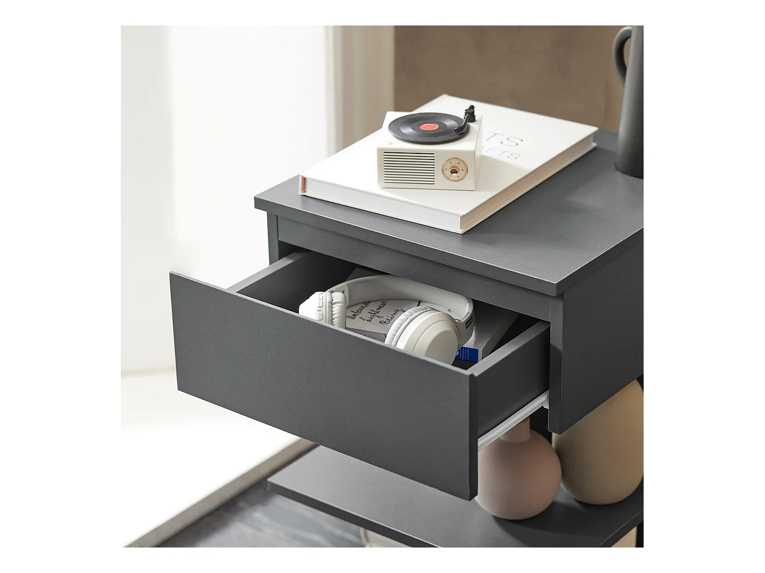 Stolik nocny z szufladą FBT49-HG