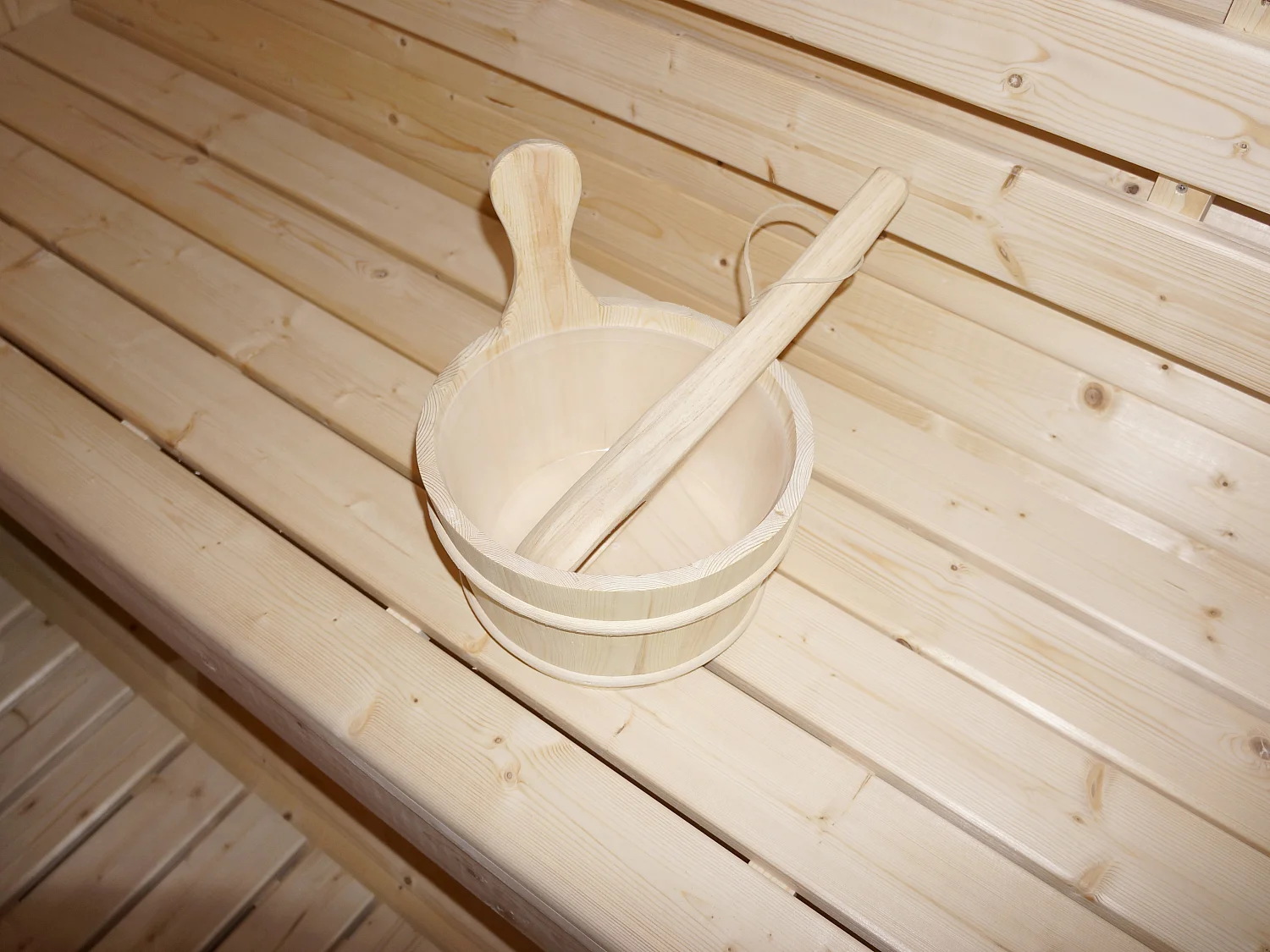 Gartensauna 6 Personen - 185 x 220 x 190 cm - ISOKYRO