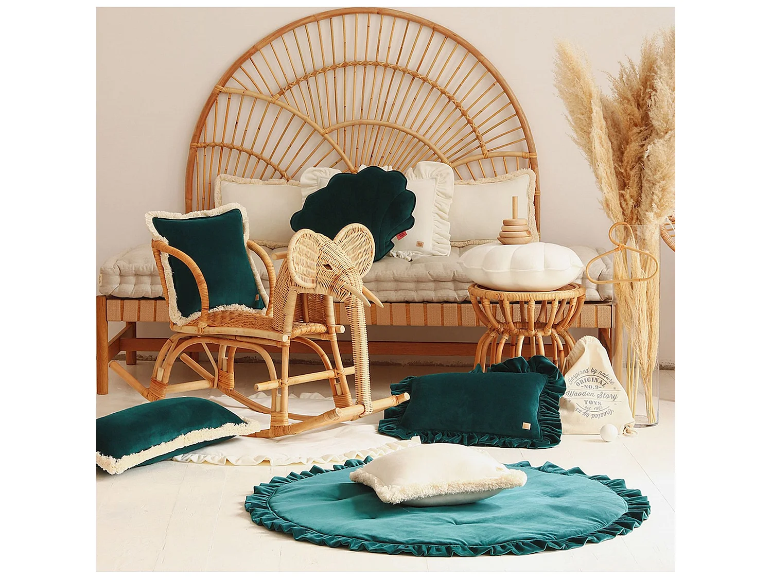 Coussin carré molletonné bébé enfant soft touch