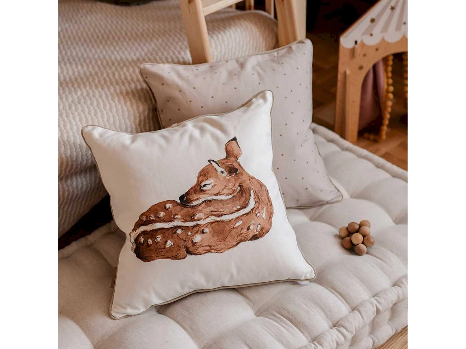 Coussin Cerf rayures bleu