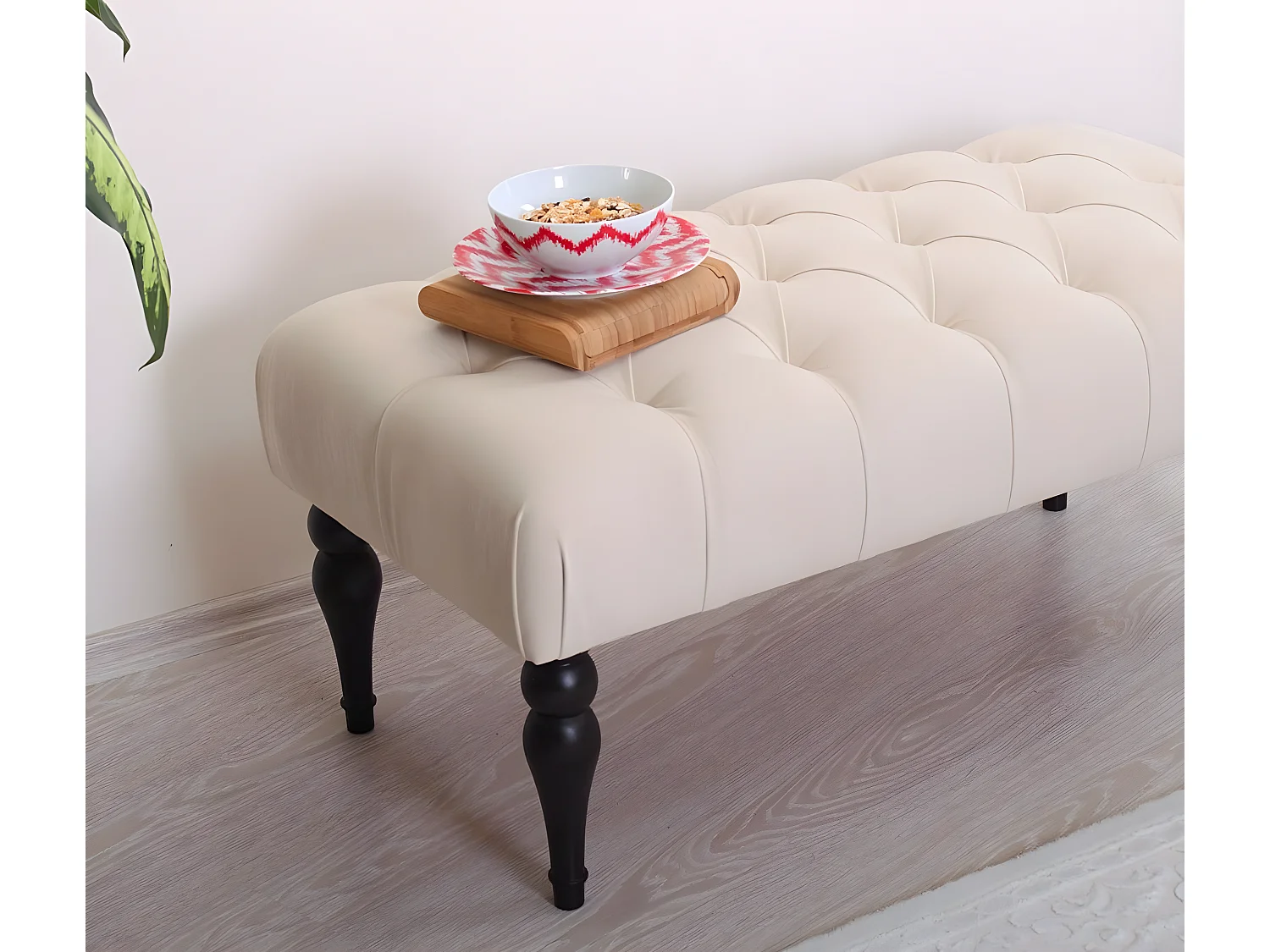 Banc chesterfield Dugon L92cm Bois Noir et Velours Blanc crème