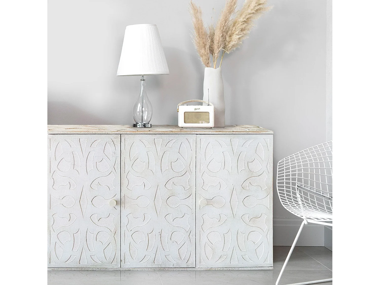 Buffet style oriental en bois sculpté L120cm Malago Blanc et or patiné