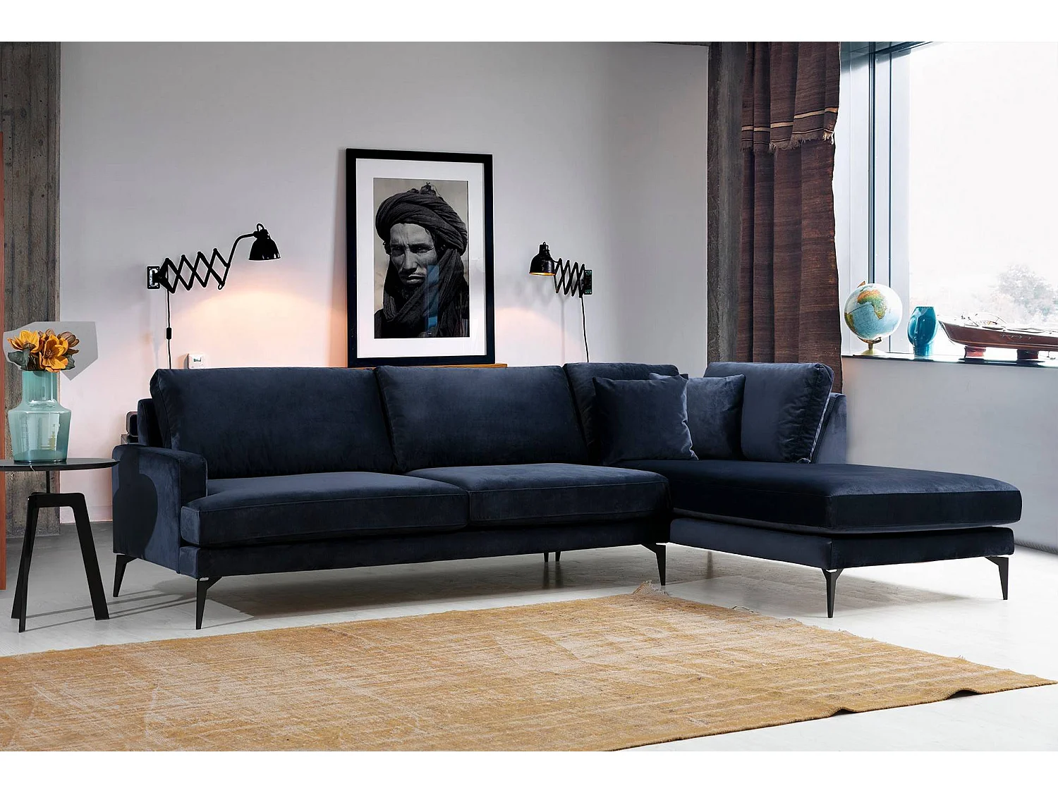 Kombaz design hoekbank rechts in marineblauwe fluweelachtige stof 283 cm