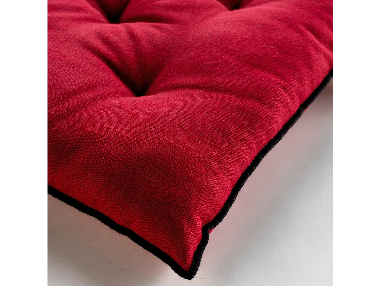 Galette de chaise en coton recyclé et bourdon apparent