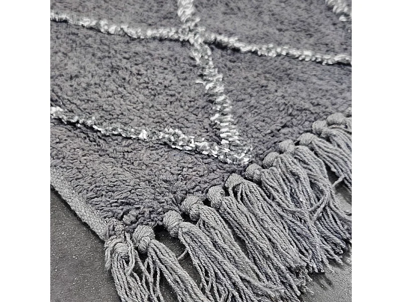 Tapis de bain 50 x 90 cm coton gris style berbère à franges - FLUFFY