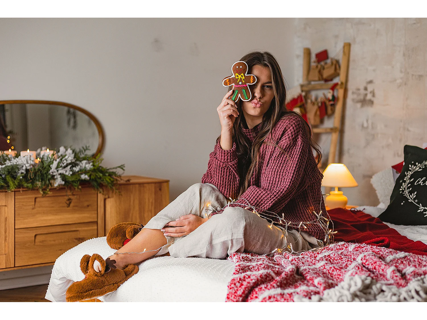 GOLO - Bett mit Polsterkopfteil 140 x 200 aus Kernbuche naturgeölt