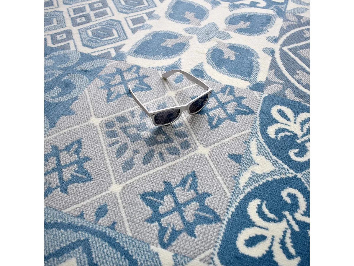 tapis chambre 60x110 tissé bleu et beige rectangle motif oriental LYN49 TCHIMETO