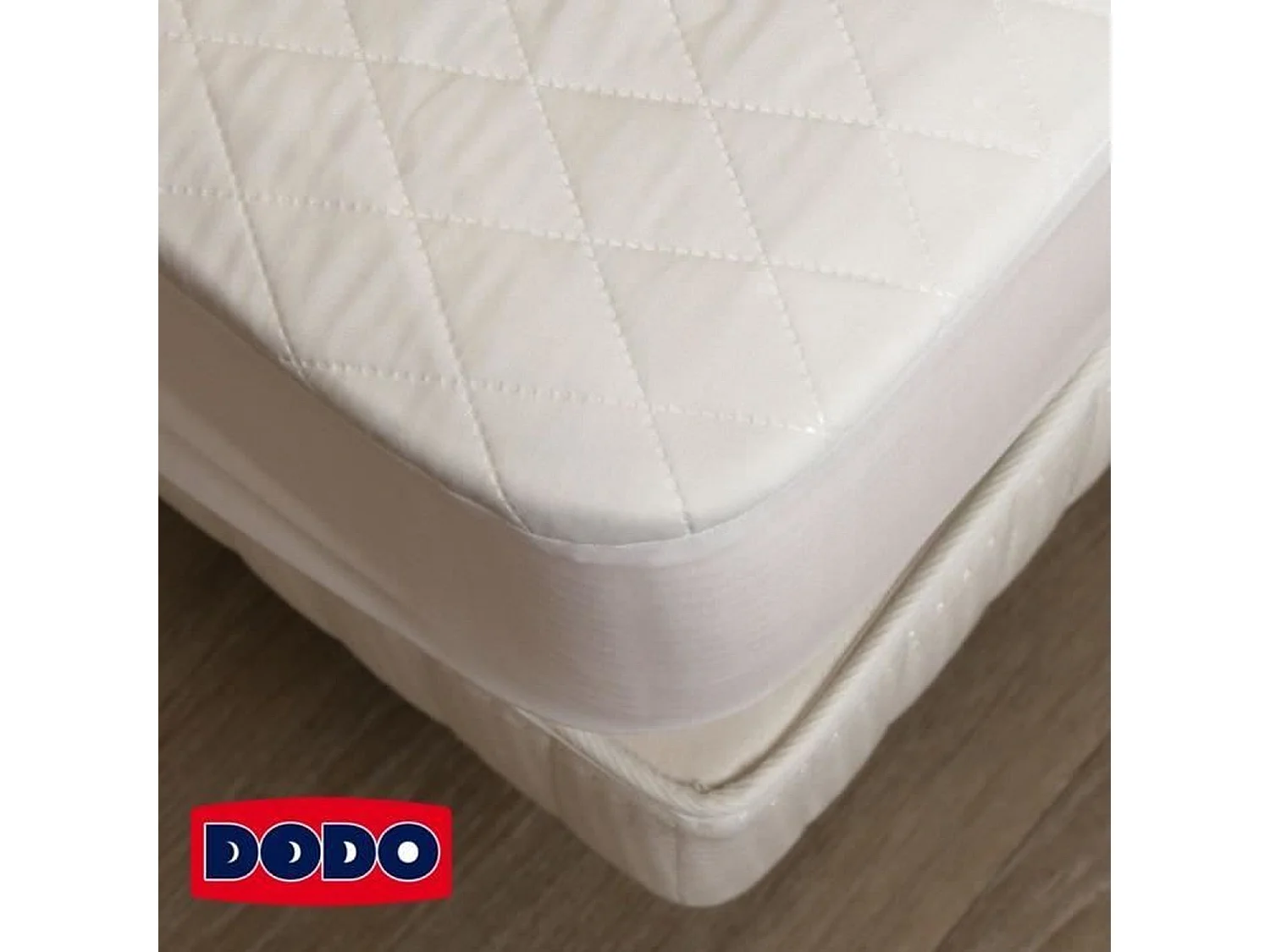 Protege matelas Aalborg matelassé et imperméable 180 x 200 cm