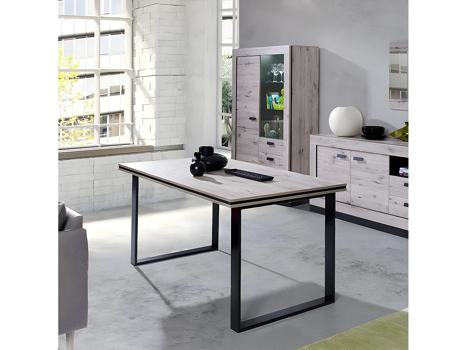 Table à manger 180 x 90 cm pieds métal Marseille