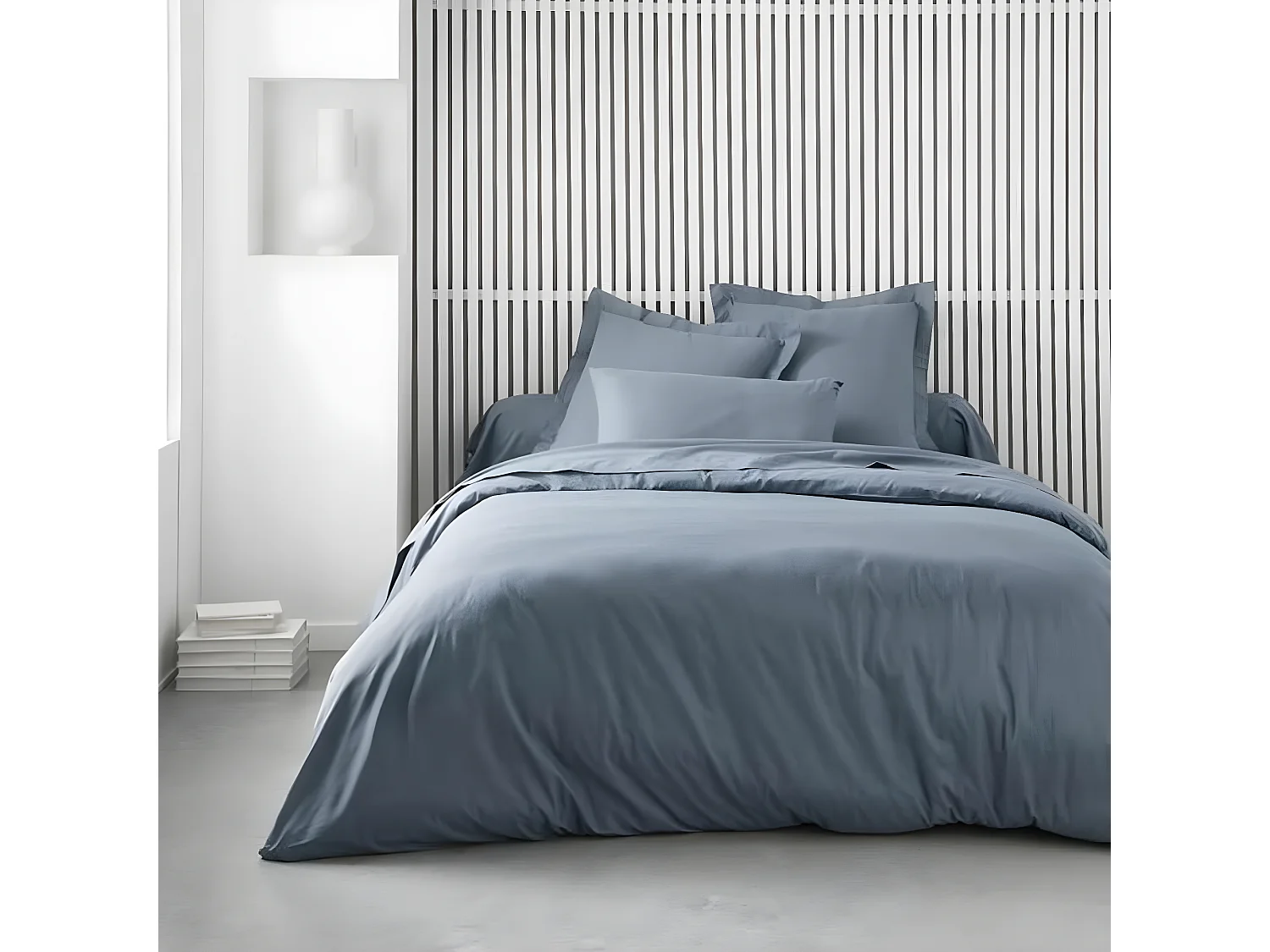 Taie d’oreiller / quadrant 100% coton, qualité 144 fils. En couleurs unies. Denim 60x60cm