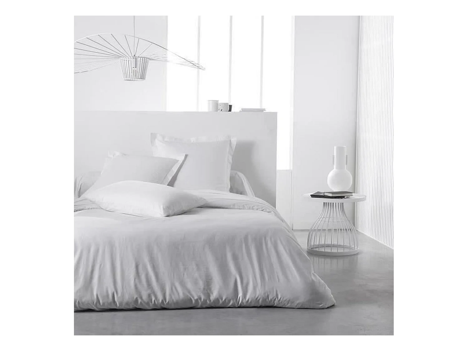 Housse de couette lisse 100% coton, qualité 144 fils. Blanc 260x240cm