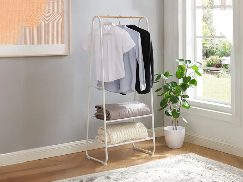 Kleiderständer mit 2 Ablagen - H. 64 cm - Weißer Metall & Buchenholz - DOGU