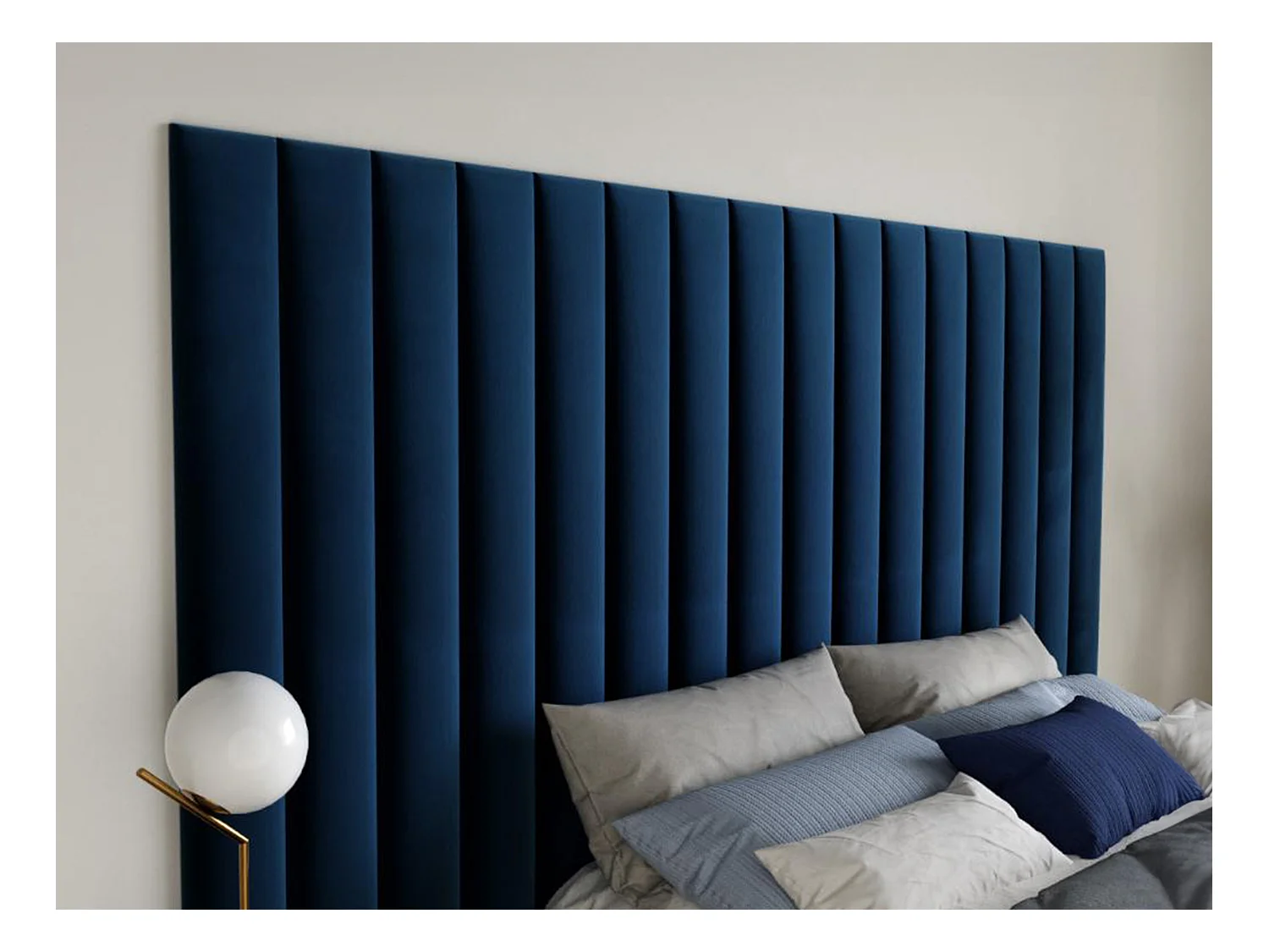 Wandpaneel voor hoofdeinde GONDA - 225 cm - Fluweel - Blauw - van Pascal Morabito