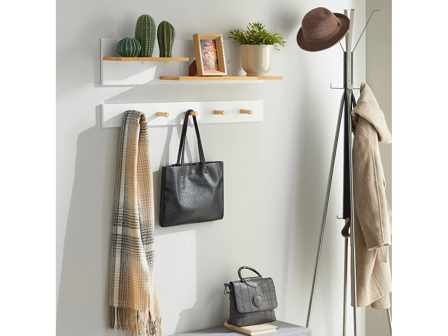 Porte-manteau Mural en 2 Parties Étagère Murale avec 5 crochets et 1 étagère, FHK21-WN