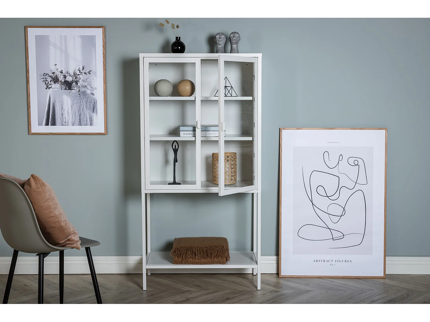 Misha Armoire vitrine 2 portes, 4 tablettes de rangement, blanc.