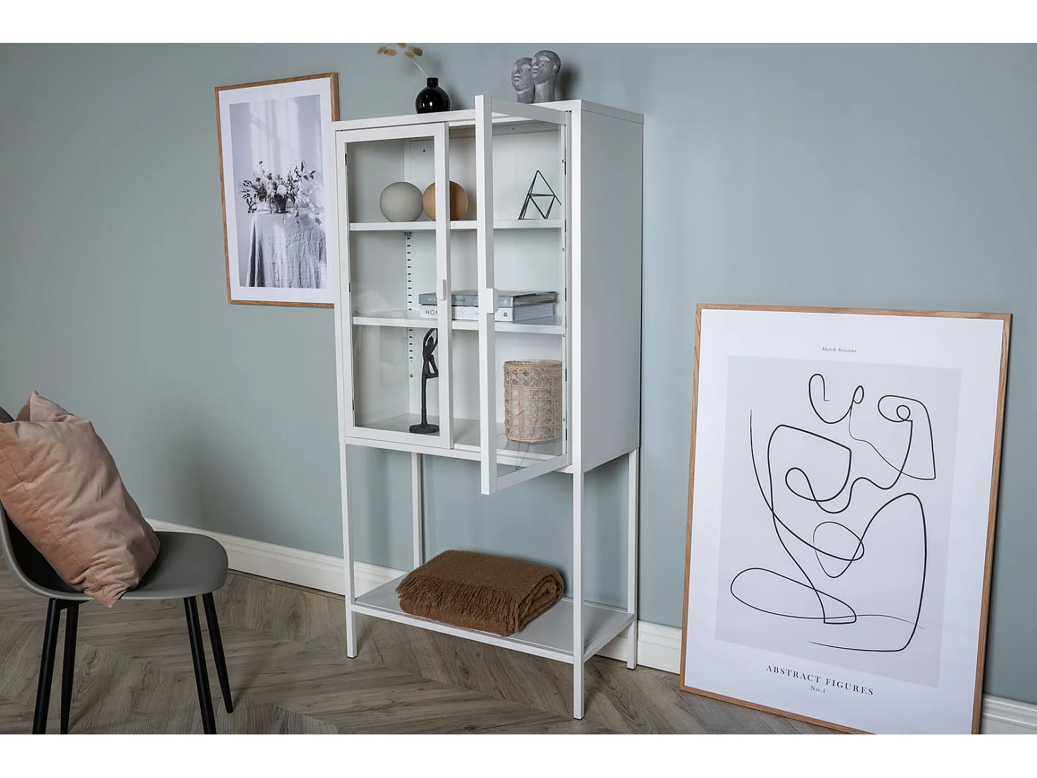 Misha Armoire vitrine 2 portes, 4 tablettes de rangement, blanc.