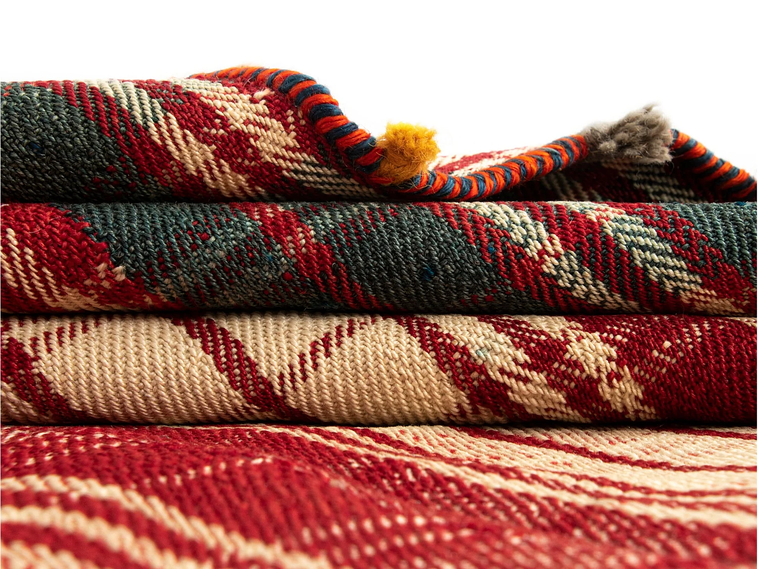 Tapis de laine 141x196 rose Jajim