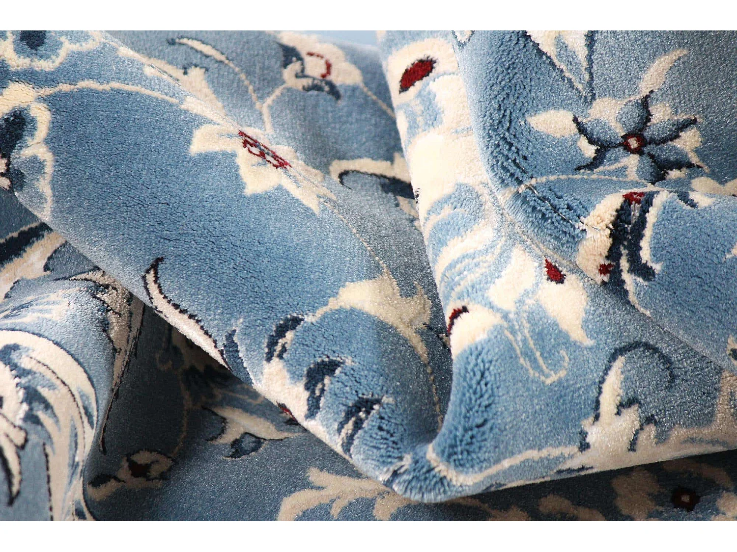 Tapis 152x244 bleu clair Classical