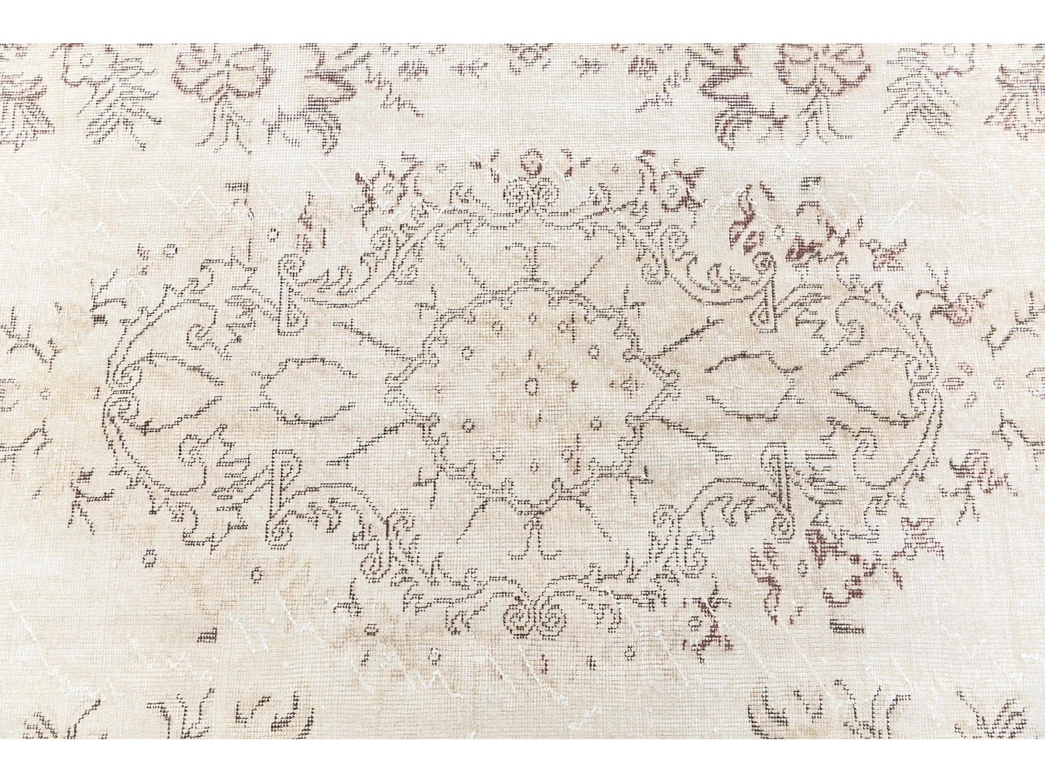 Woltapijt 279x165 Beige Ultra Vintage