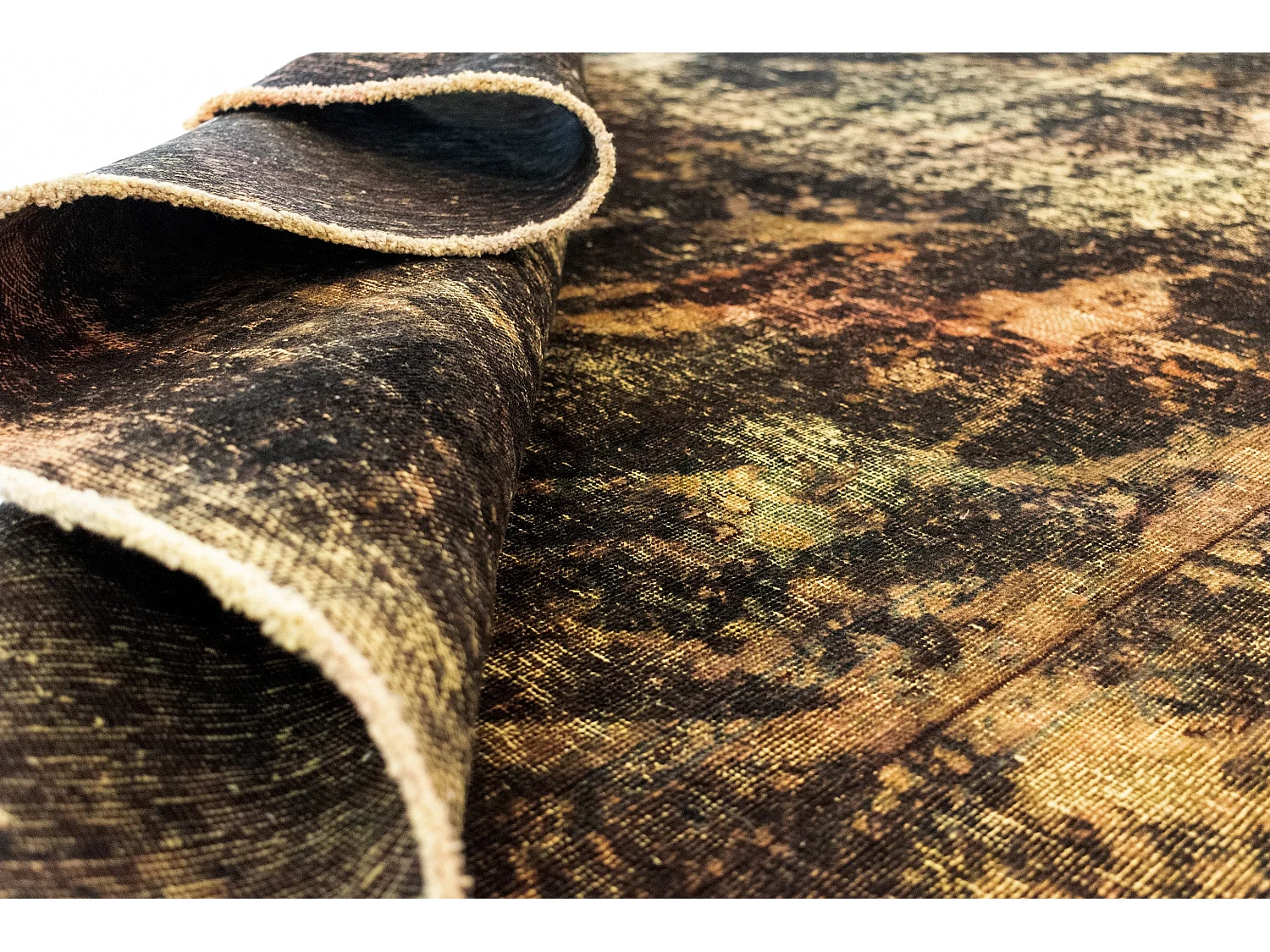 Woltapijt 286x174 Veelkleurig Vintage Royal