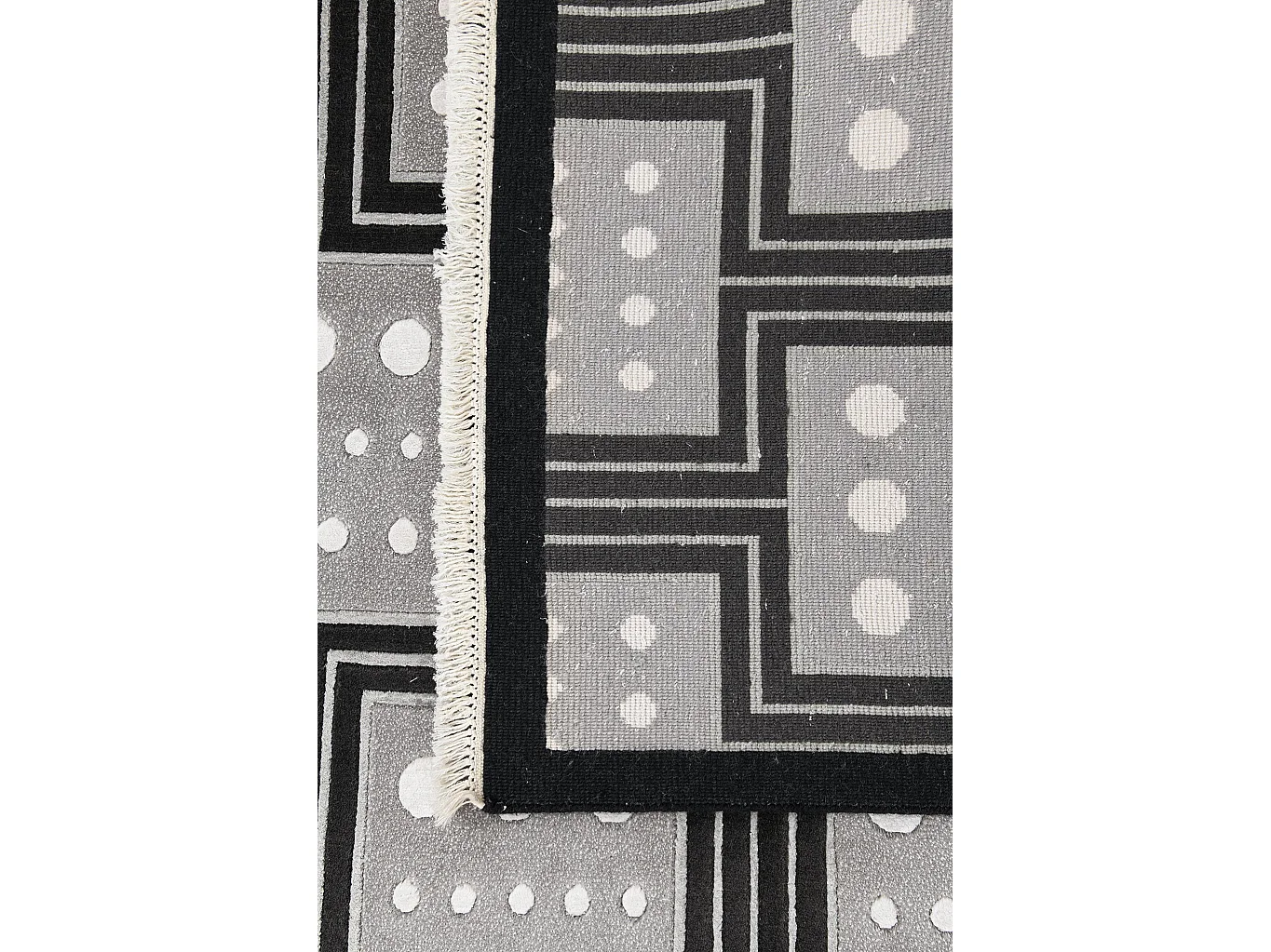 Woltapijt 239x170 Zwart Darya