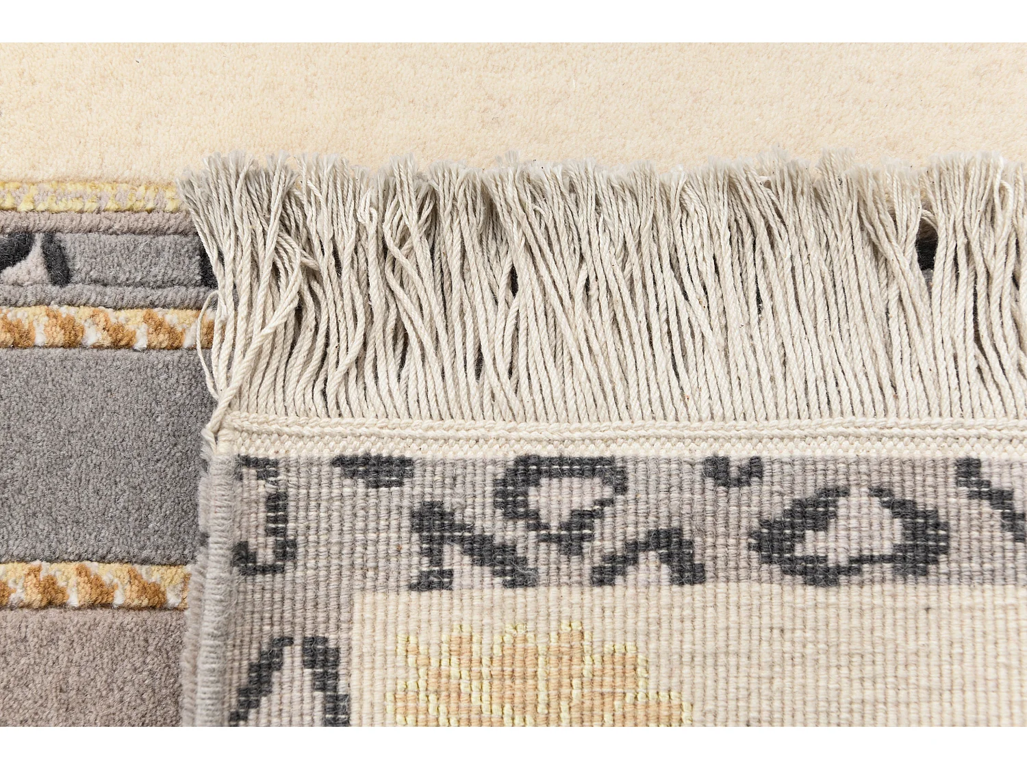 Loper-Woltapijt 302x81 Grijs Darya