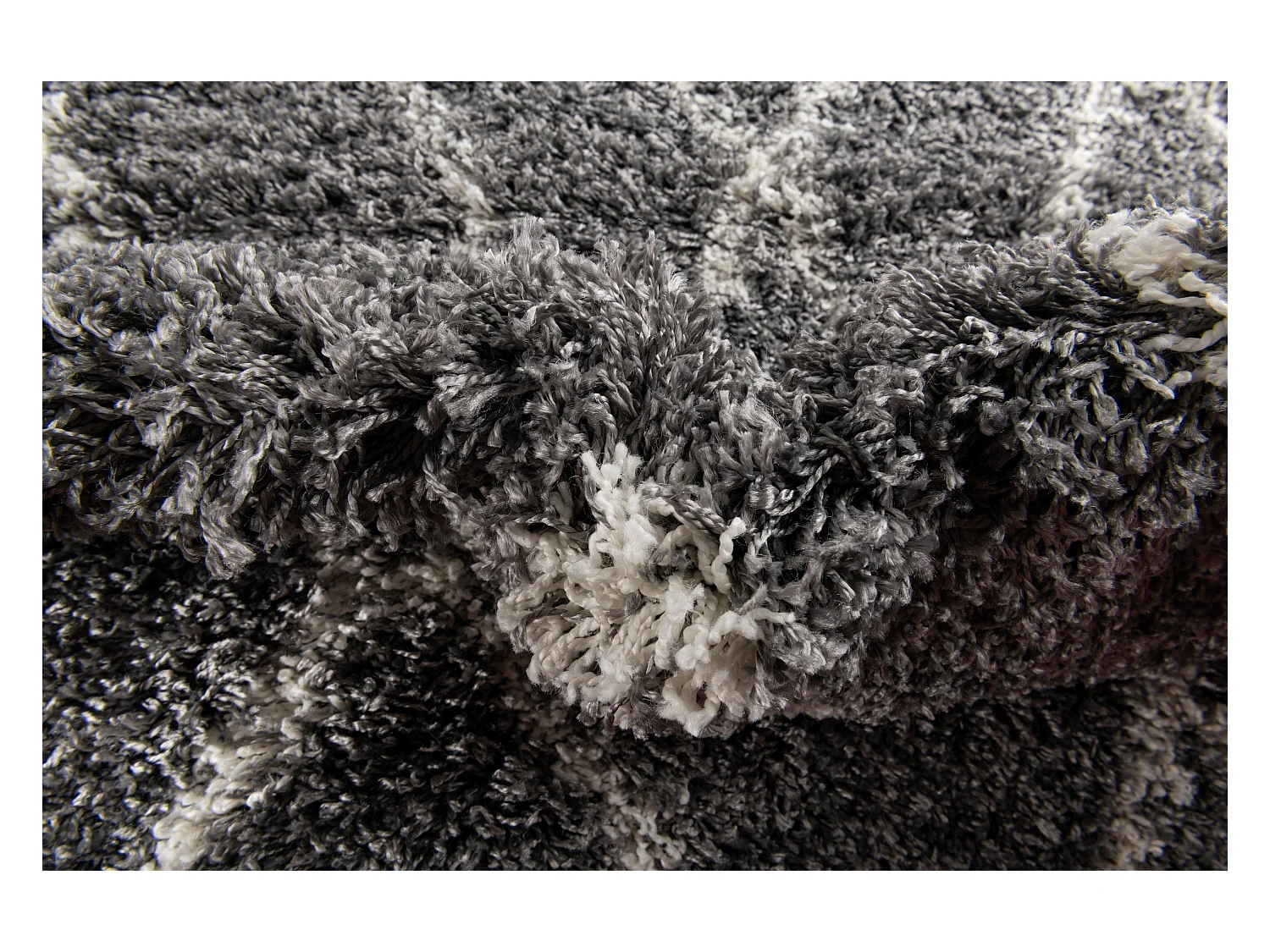 Tapis shaggy 62x120 gris pierre Lachen Fence