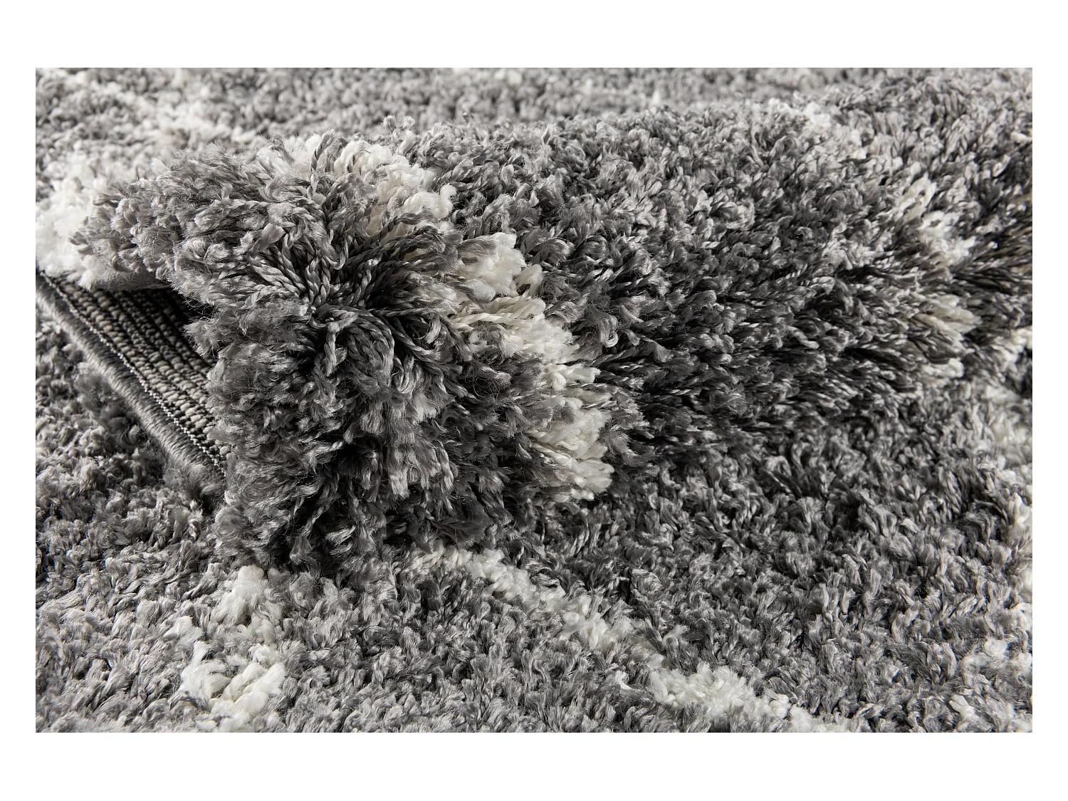Tapis shaggy 62x120 gris pierre Lachen Fence
