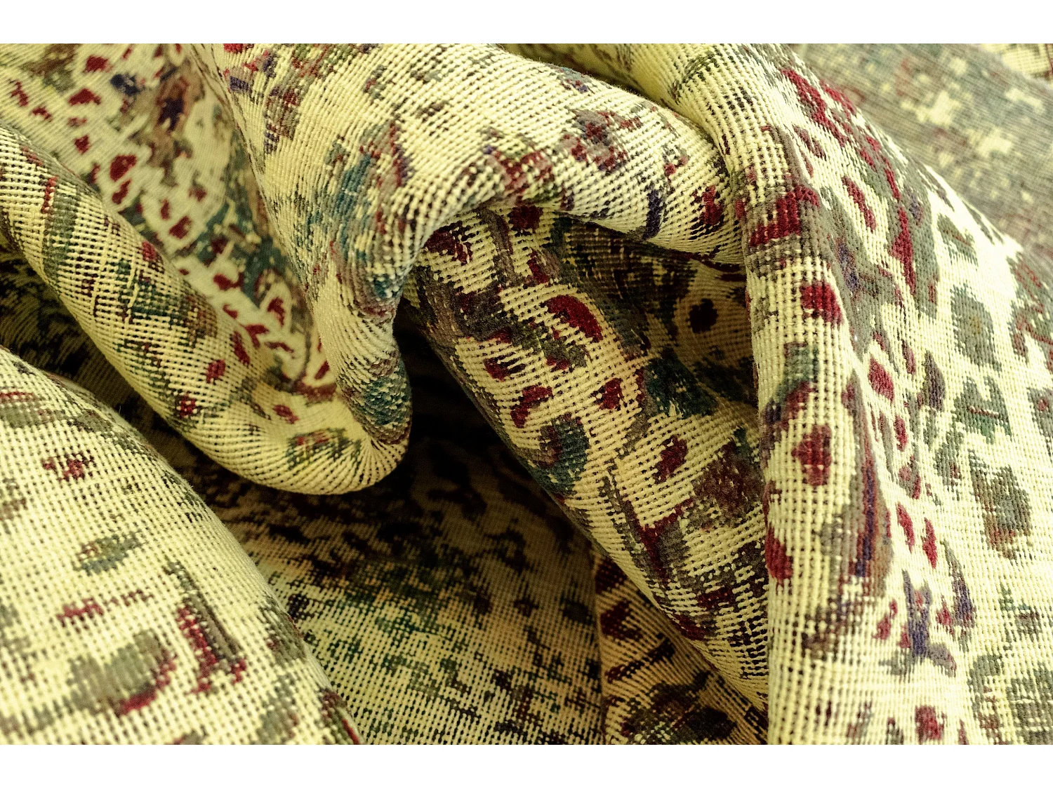 Woltapijt 301x168 Geel Vintage Royal